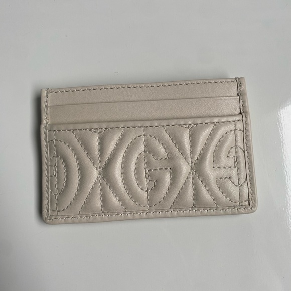 Brand New Gucci Cardholder - Picture 3 of 7